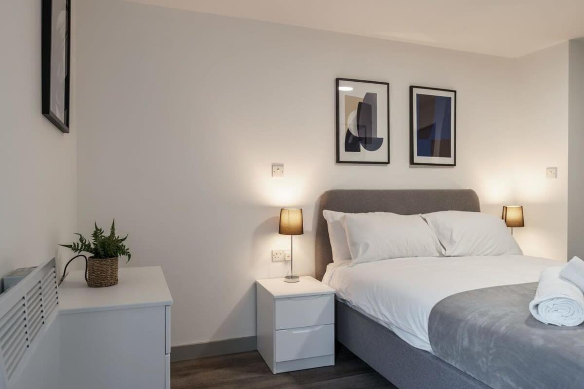 Lovely 1 Bed Apartment In Liverpool Centre Экстерьер фото