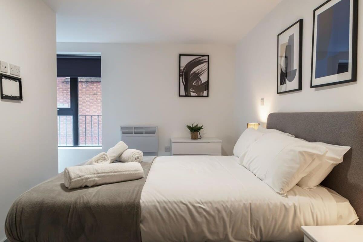Lovely 1 Bed Apartment In Liverpool Centre Экстерьер фото